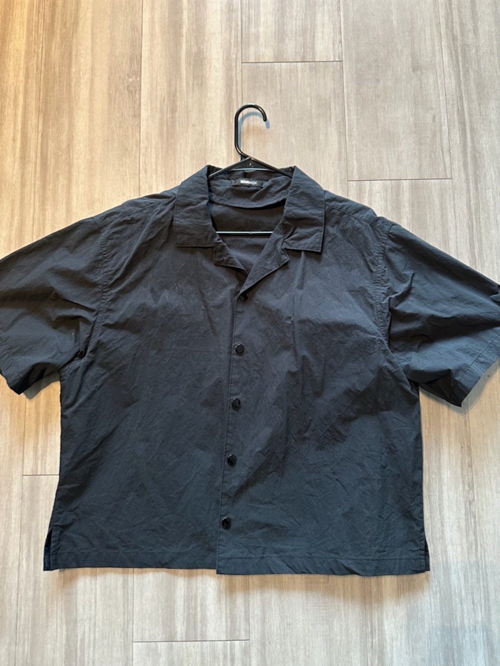 Black Boxy Short Sleeve Button-Up Shirt(XL)